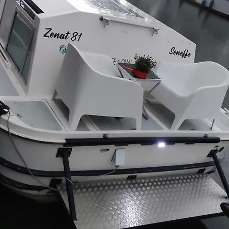 Superbe Bateau Decouvrable Avec Parking Gratuit Bateau-hôtel *